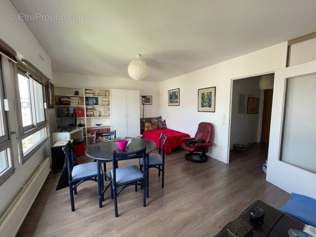 Appartement à PARIS-12E