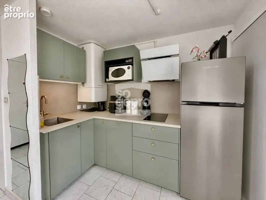 Réf : 2318 - Studio Cabine avec jardin terrasse parking et cellier Mont Saint-Martin Cap d'Agde ! - photo 5