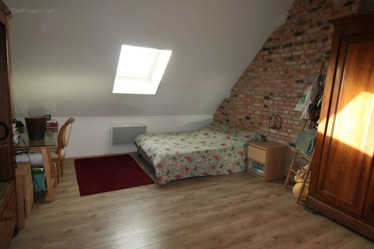 Maison à SAINT-CHERON