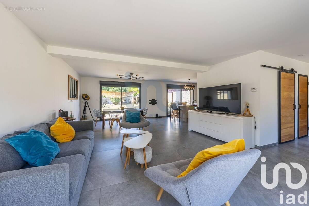 Photo 1 - Maison à FLEURY-EN-BIERE