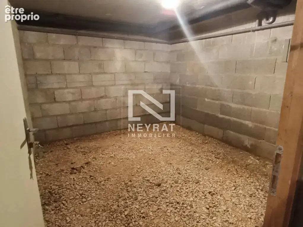 Auxonne centre appartement vendu loué avec cave et garage - photo 8