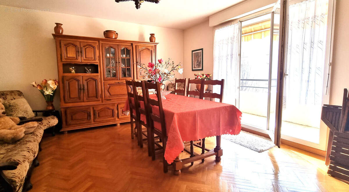 Appartement 2 chambres ** Carrieres Sur Seine - photo 3