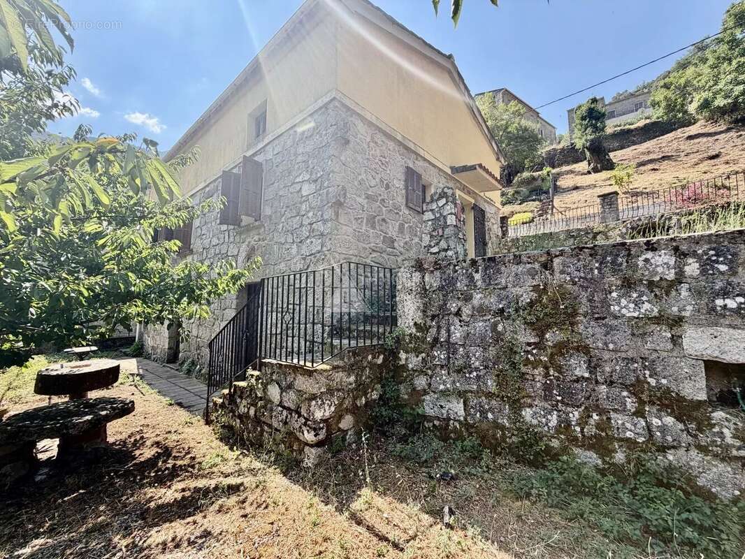 Maison à ZOZA