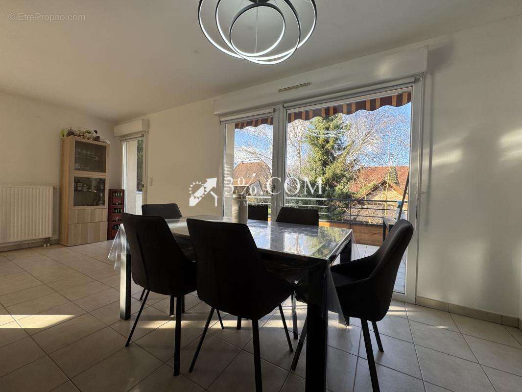 Appartement à NEUGARTHEIM-ITTLENHEIM