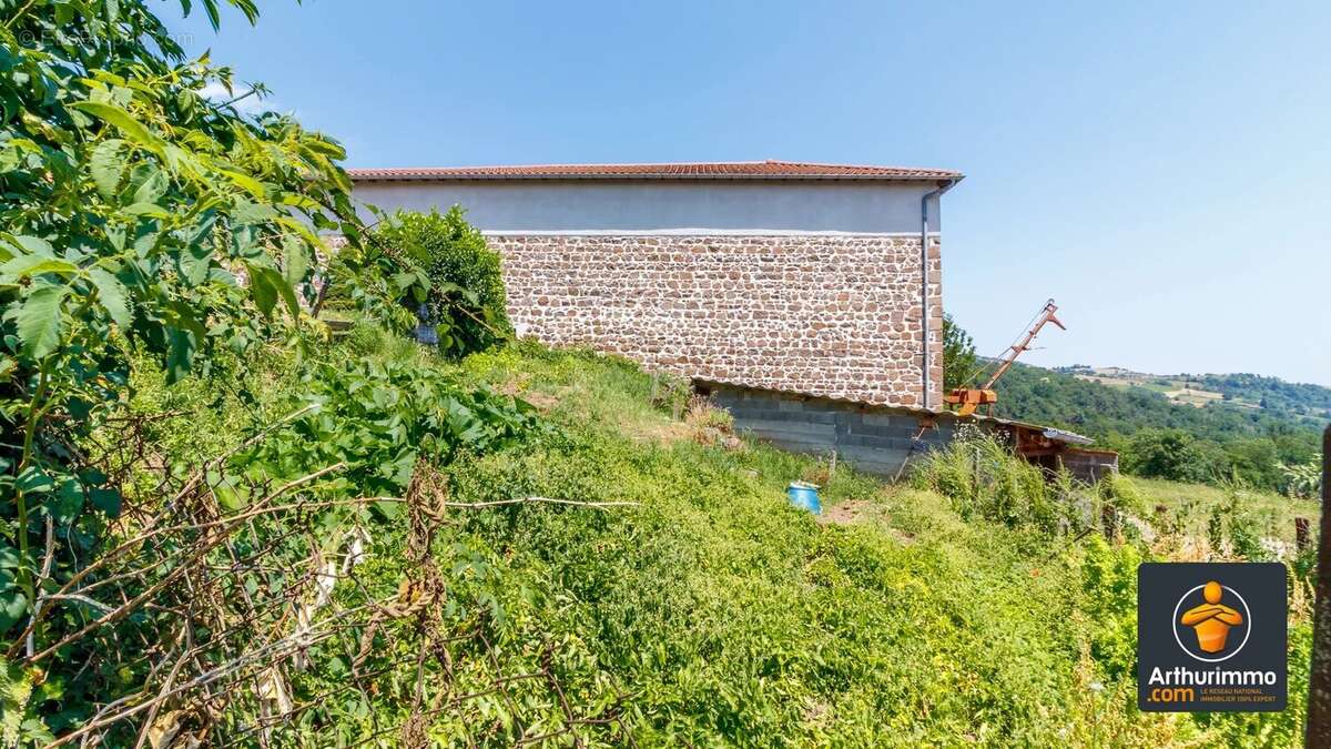 Maison à BRULLIOLES