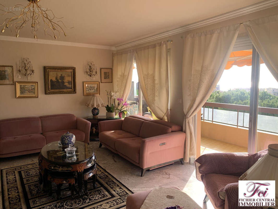 Appartement à MENTON