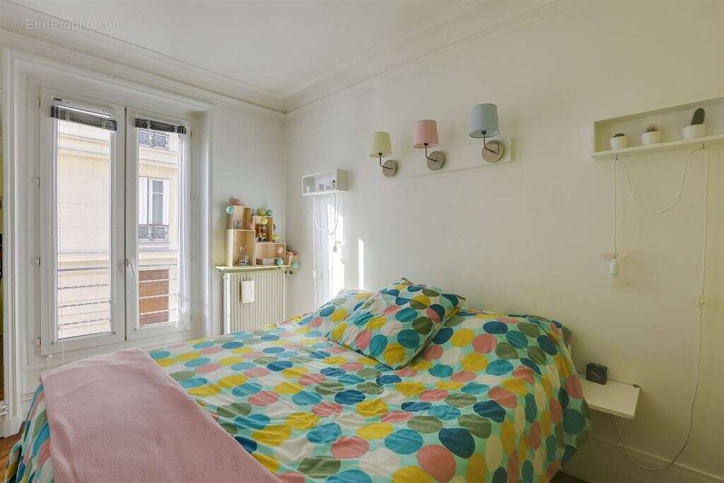 Appartement à PARIS-12E