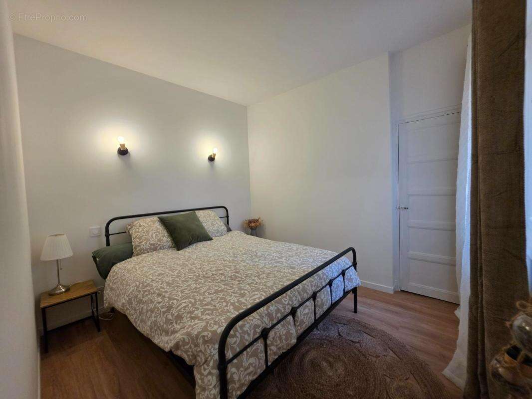 Appartement à vendre T2 Rénové à neuf en rez-de-chaussée - 42,73 m² - VICHY (03200) - 120 000 € - photo 5