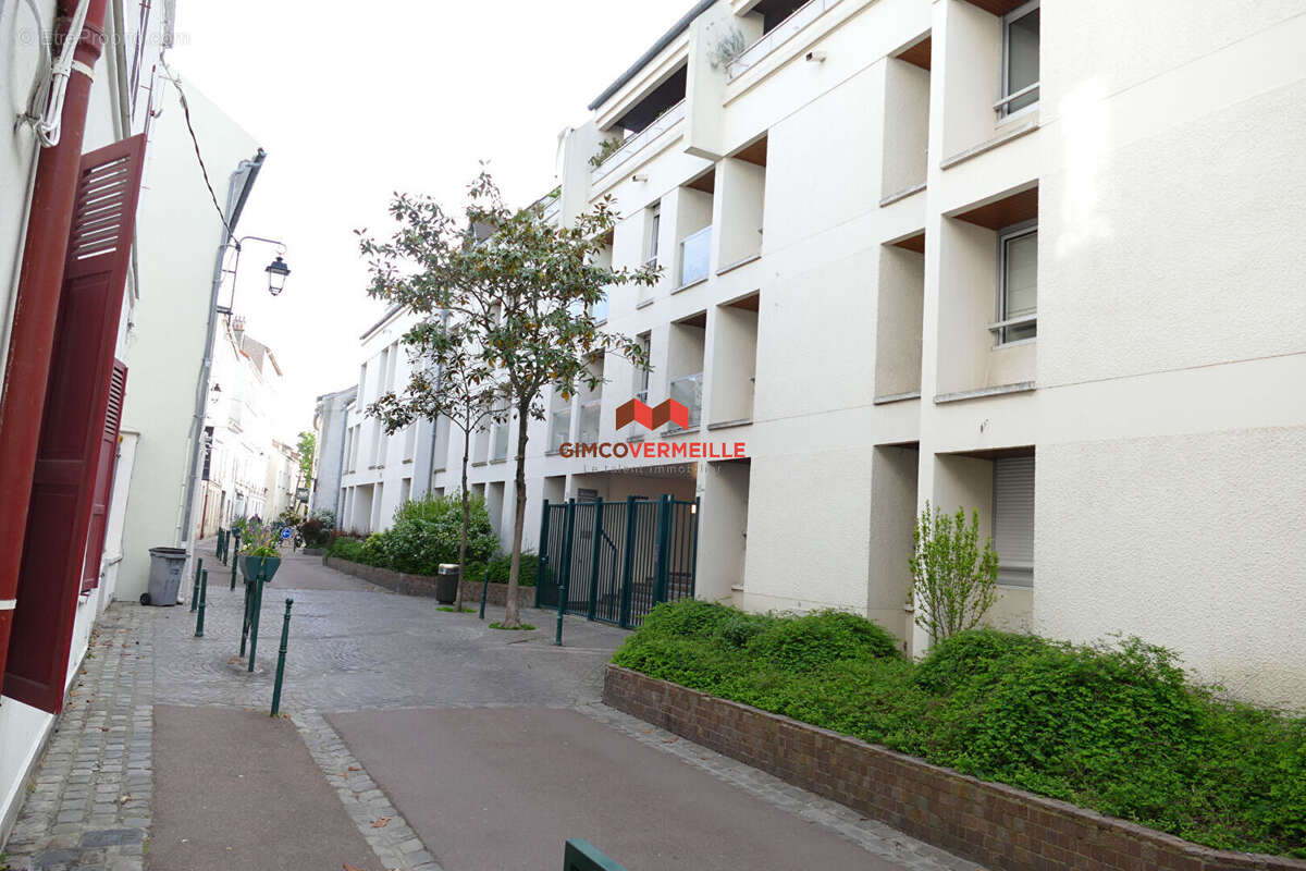 Appartement à RUEIL-MALMAISON