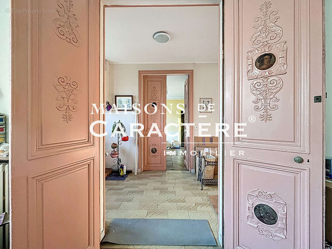 Maison à VERNEUIL-SUR-SEINE