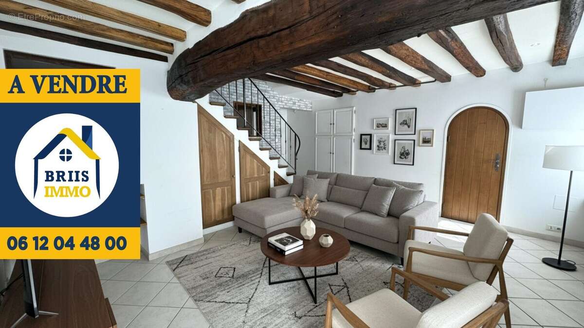 Maison à BRIIS-SOUS-FORGES