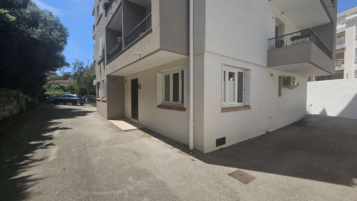 Appartement à SAINT-RAPHAEL