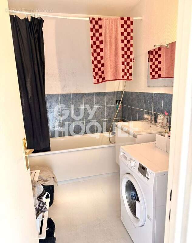 Appartement à MENNECY