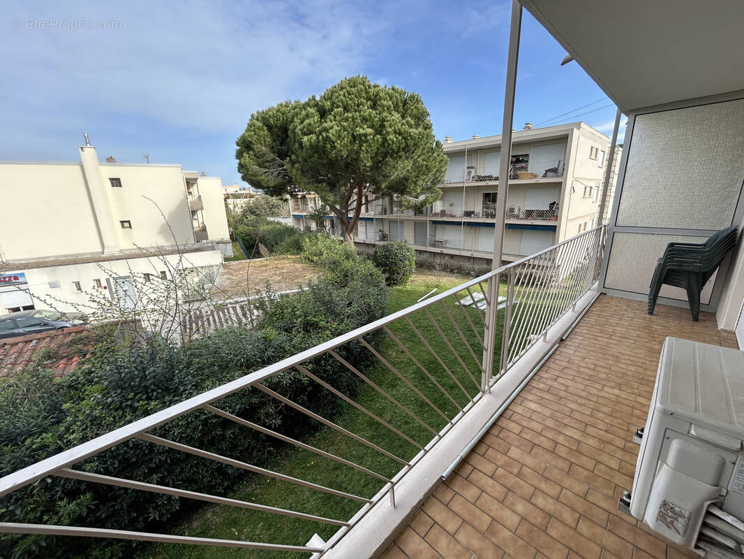 Appartement à SIX-FOURS-LES-PLAGES