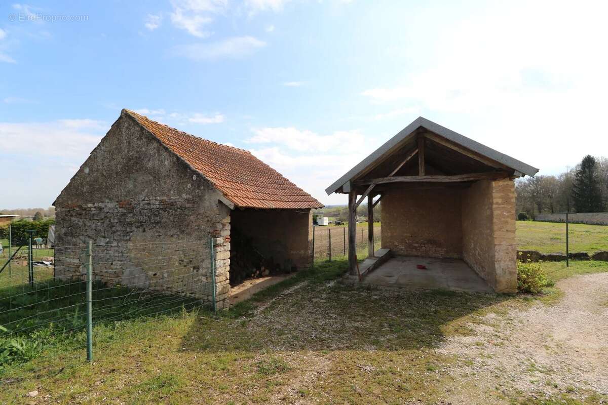 Maison à VILLERS-LES-POTS