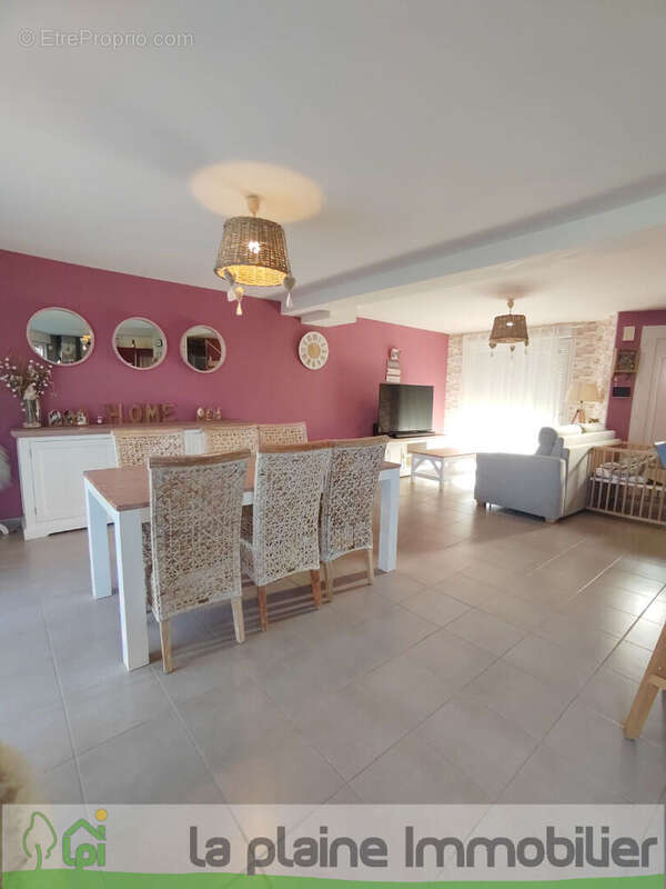 Maison à LA FERTE-MACE