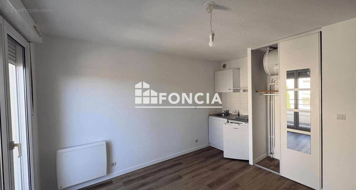 À vendre – Studio 20 m² avec balcon et parking à Talence (proche Lycée Victor Louis) - photo 3
