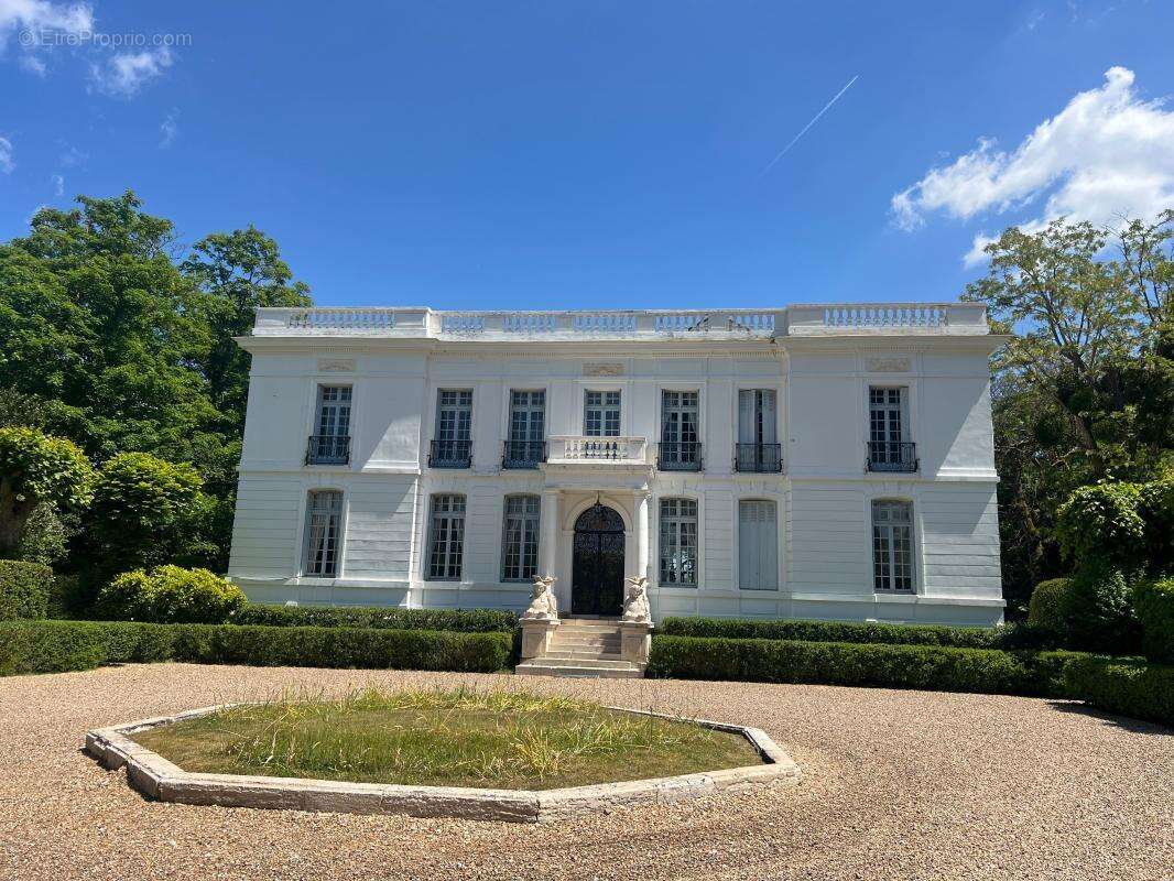 Maison à EZY-SUR-EURE
