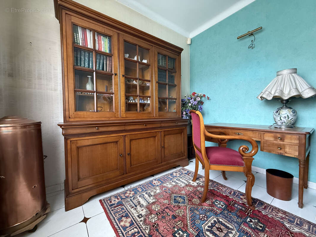 Maison à LE BLANC-MESNIL