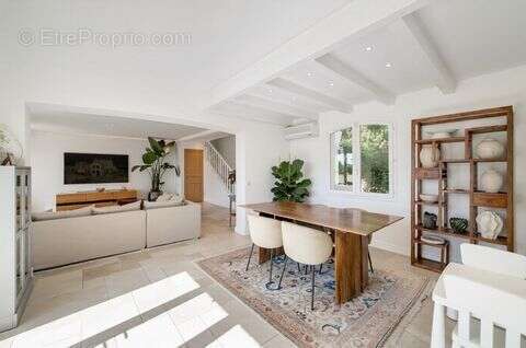 Maison à CANNES