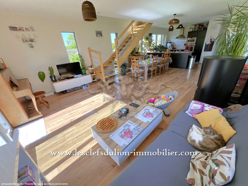 Maison 152 m² à Moret-Sur-Loing  - photo 5