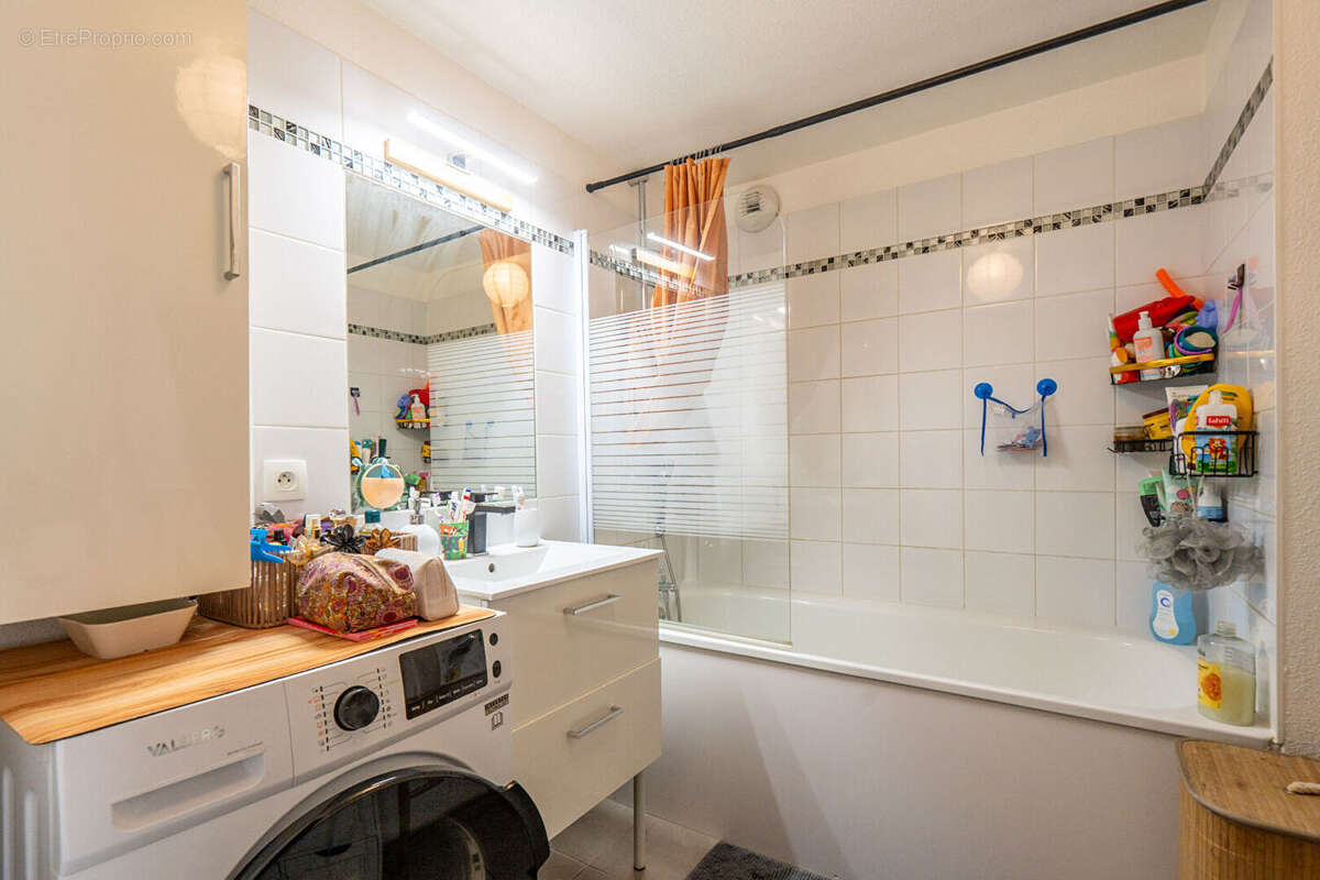 Appartement à VILLENAVE-D'ORNON