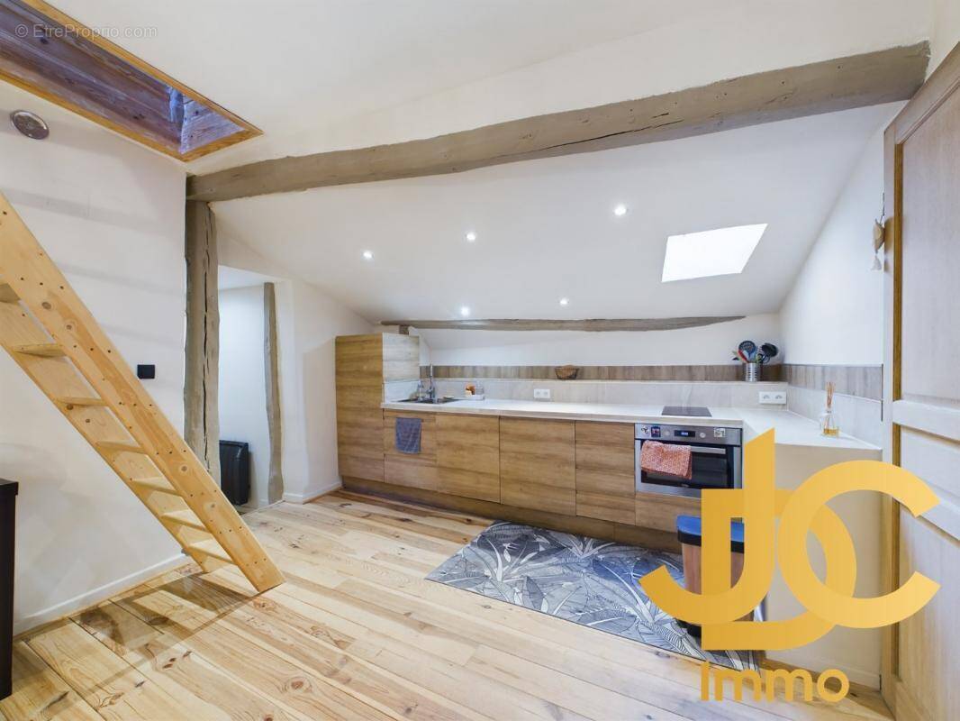 Appartement à SAINT-ETIENNE-DE-TINEE