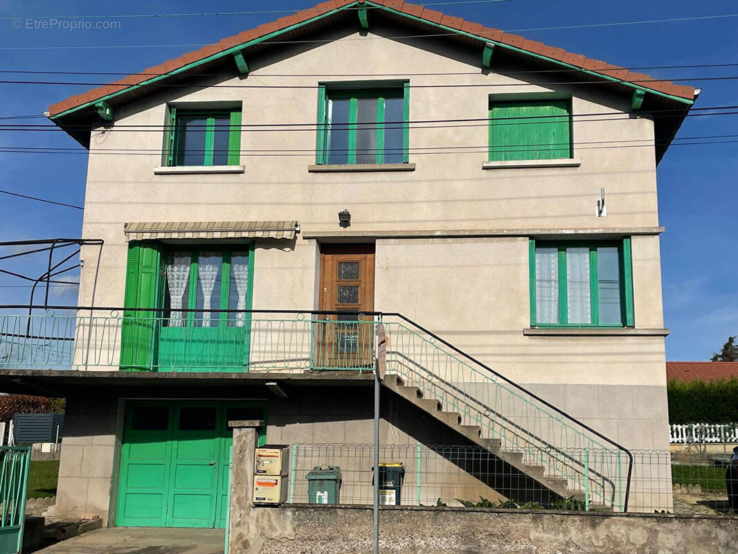 Maison à LA TALAUDIERE