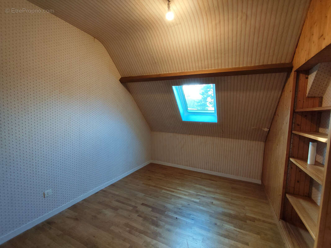 Maison à CHATELLERAULT