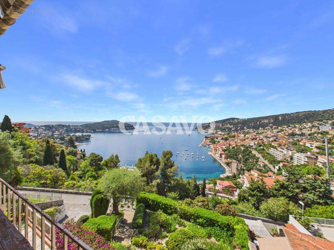 Appartement à VILLEFRANCHE-SUR-MER