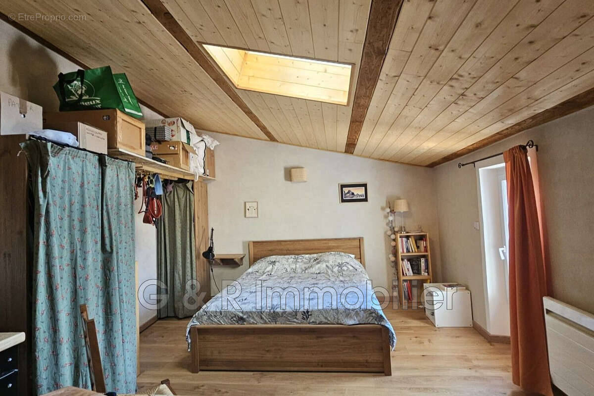 Maison 4 pièces 68 m² à vendre à Peypin (13124) - photo 6