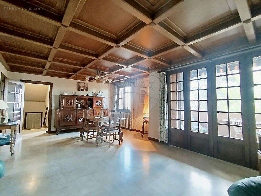Maison à POMMIERS