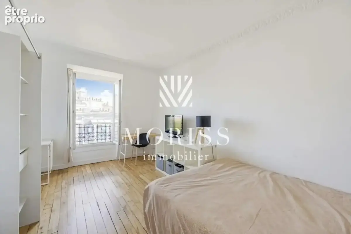 Appartement T1 au 7ème et dernier étage - 75015 Paris - photo 4