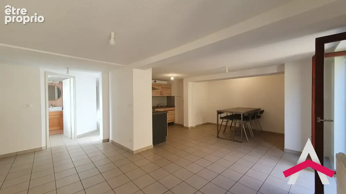 Appartement 2 pièces 65 m² à vendre à Habsheim (68440) - photo 2