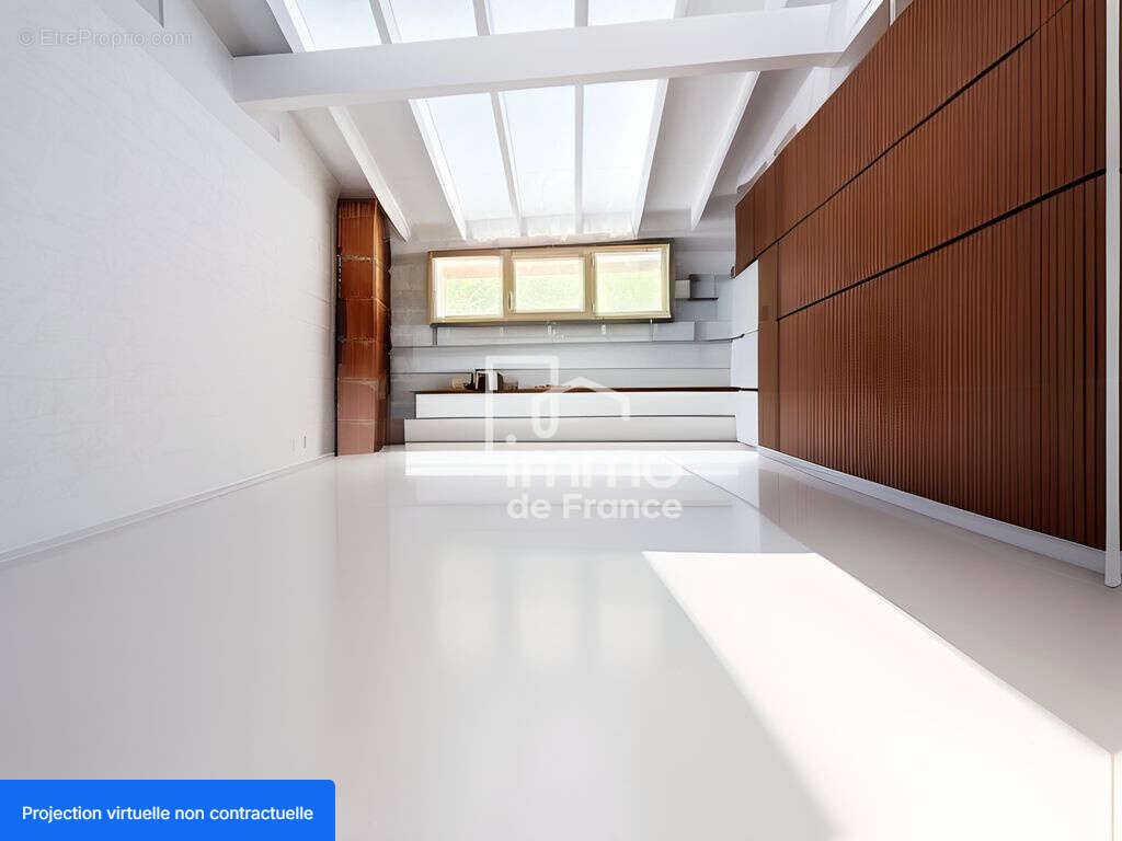 Appartement à MONTREAL-LA-CLUSE