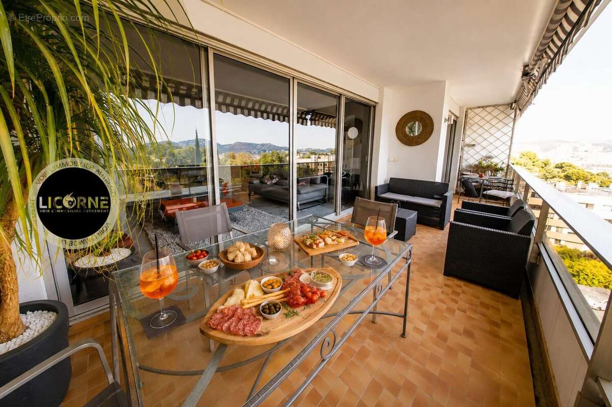 Appartement à MARSEILLE-8E