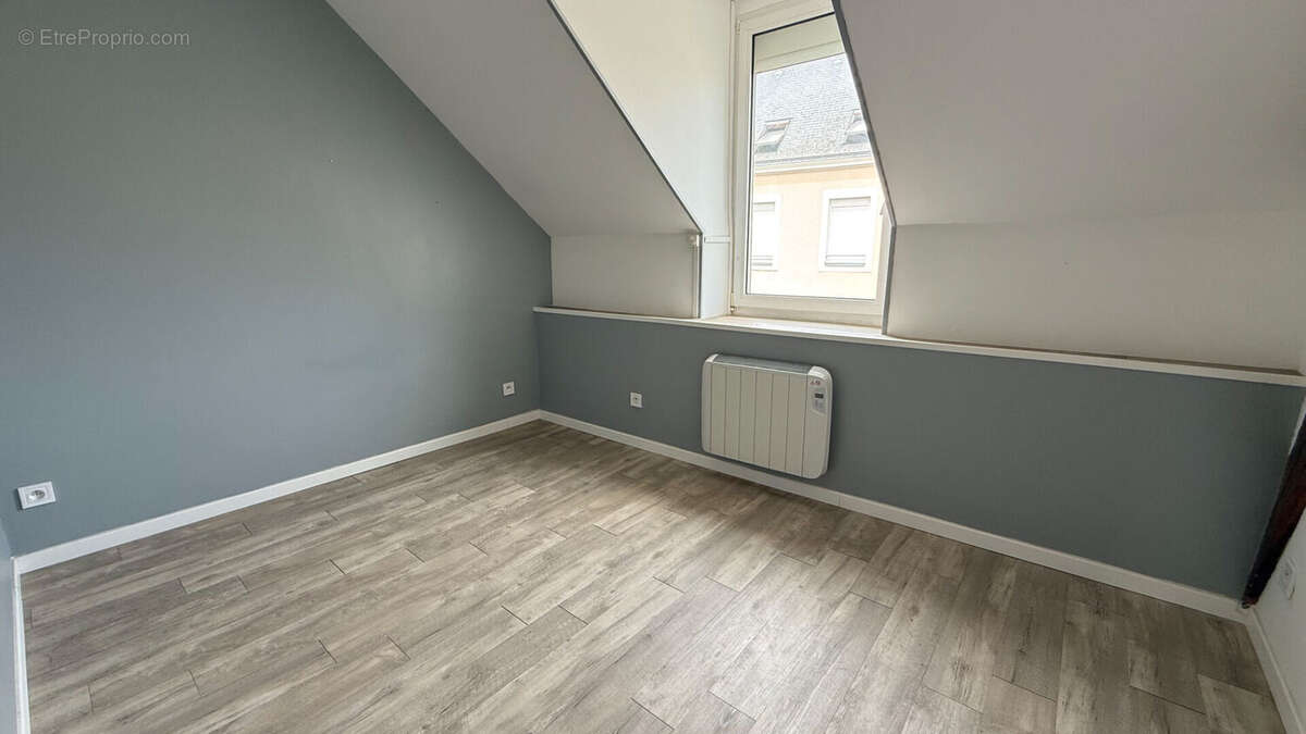 Maison La Chapelle Saint Remy 3 pièce(s) 95 m2 - photo 5