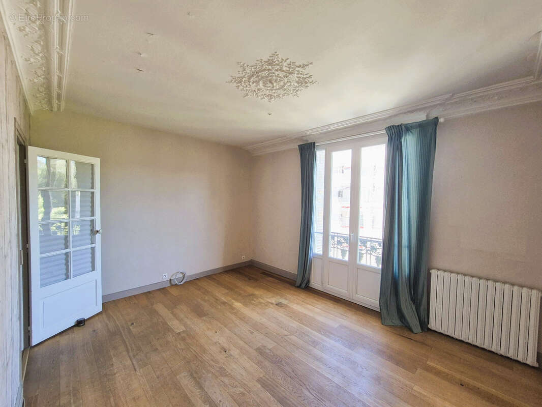 Appartement à NOGENT-SUR-MARNE