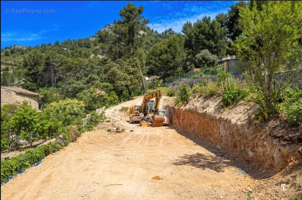 Terrain à AUBAGNE