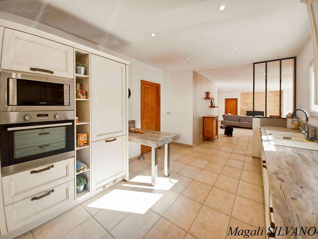 Villa F5 vue mer avec piscine à pied du village - photo 8
