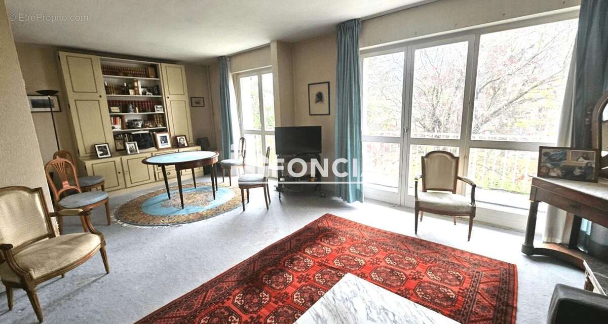 Appartement à CHAMBOURCY