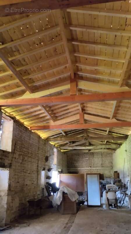 Maison à CHEF-BOUTONNE