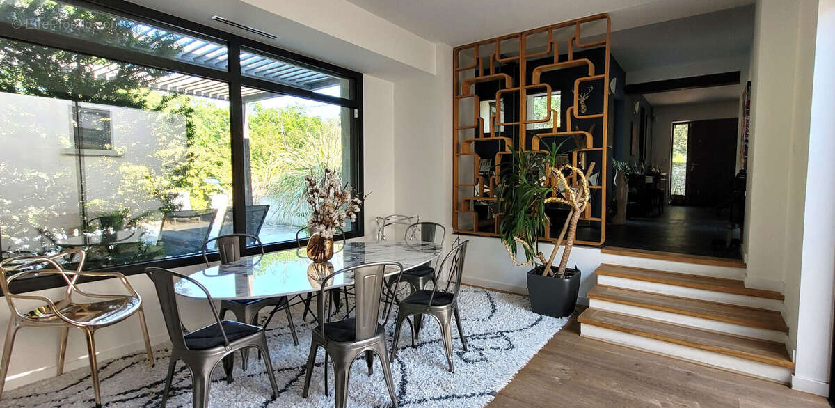 A vendre Villa contemporaine de plain pied dans un secteur recherché - photo 5