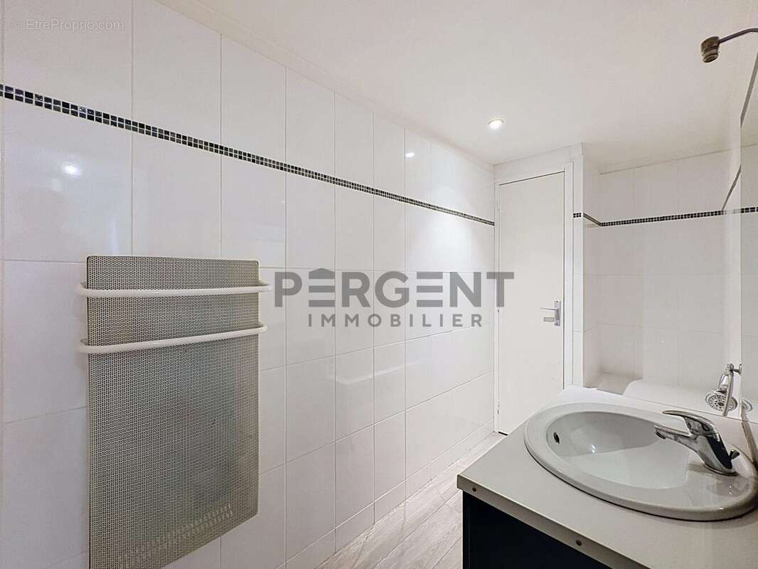 Appartement 52 m² à Charleville-Mezieres  - photo 6
