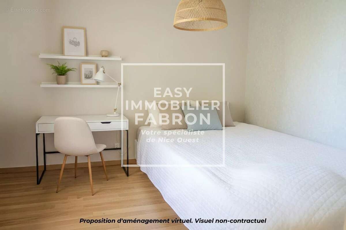 Appartement à CARROS