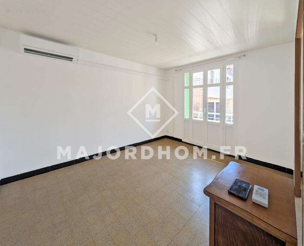 Appartement à MARSEILLE-7E