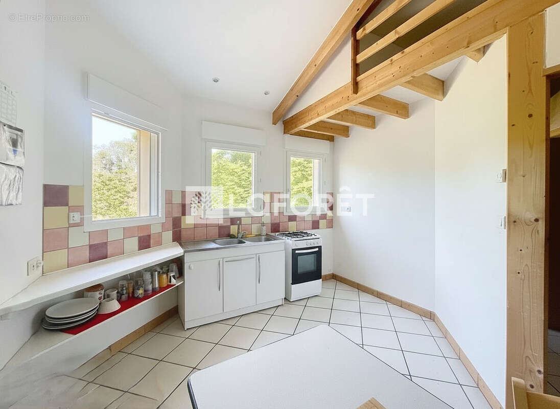 Maison Porcaro 3 pièce(s) 90 m2 - photo 4