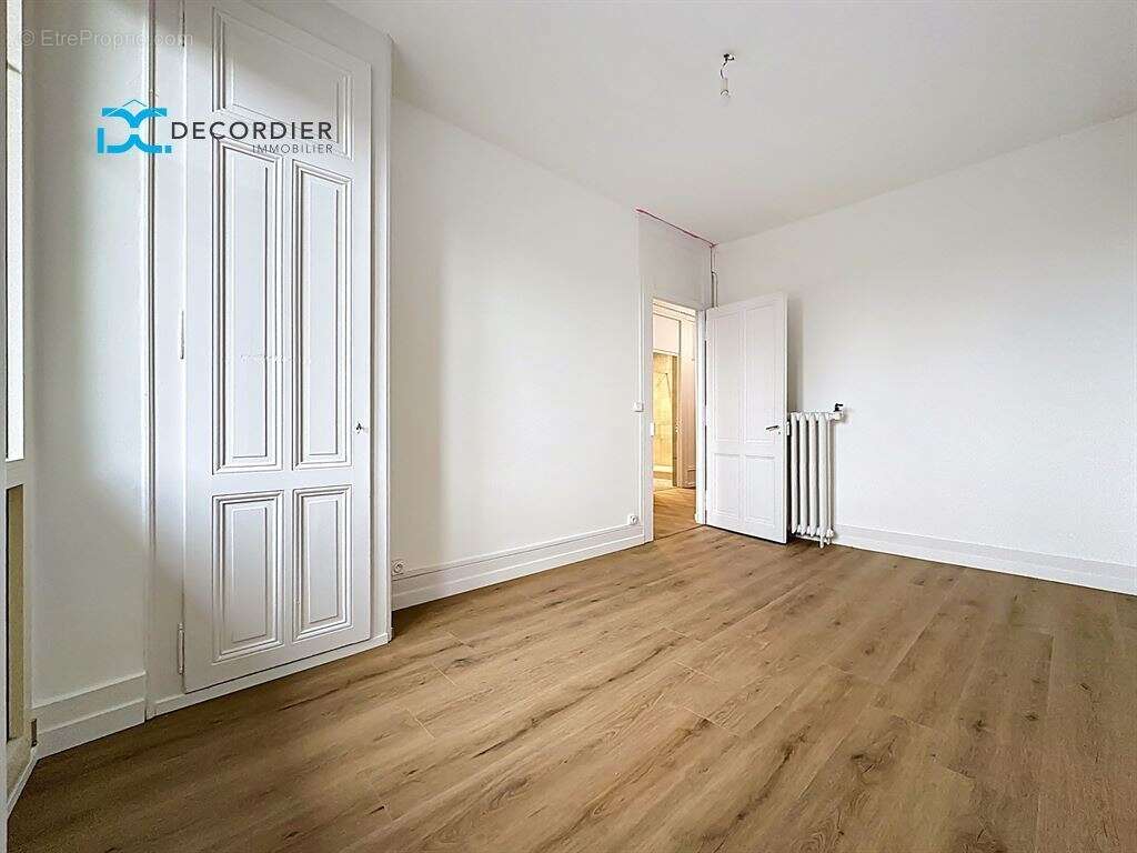 Appartement à EVIAN-LES-BAINS