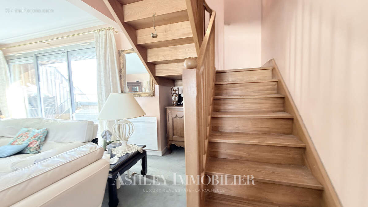 À vendre duplex dernier étage vue mer et terrasses - photo 4