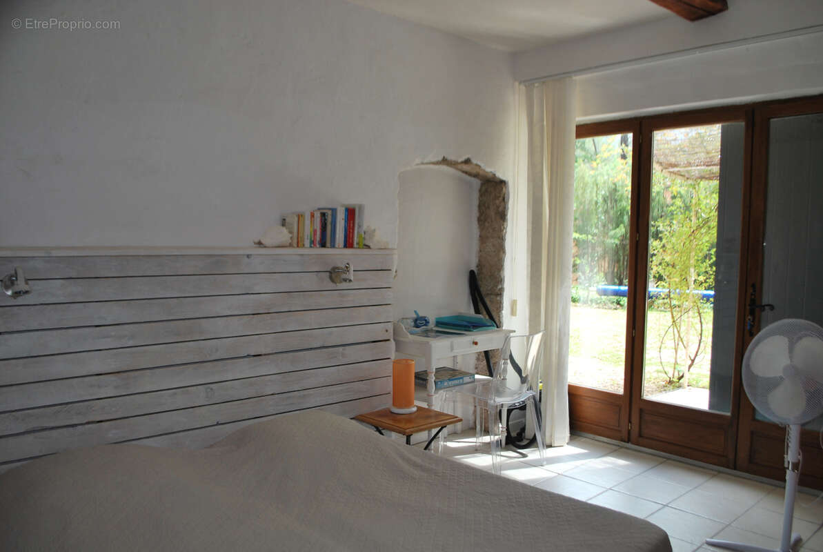 Maison à VILLECROZE